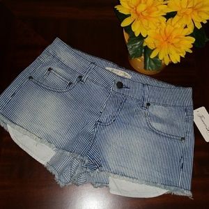 Forever21 Denim short Shorts size 24